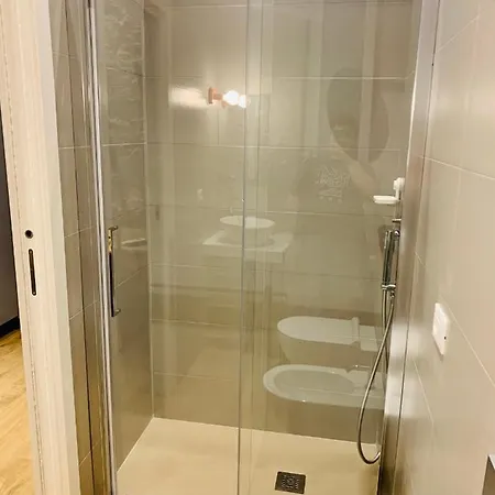 Guest house Holidays Rooms XX Settembre 228