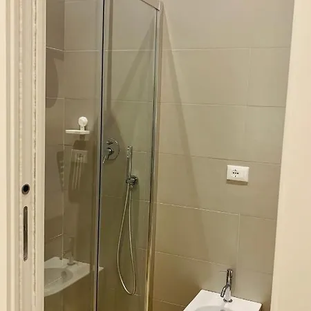 Holidays Rooms XX Settembre 228 3* La Spezia