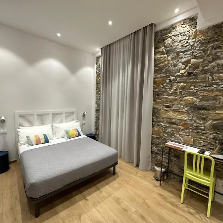 Holidays Rooms XX Settembre 228 Pensjonat La Spezia