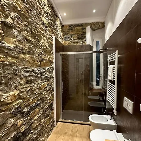 Holidays Rooms XX Settembre 228 Pensjonat La Spezia